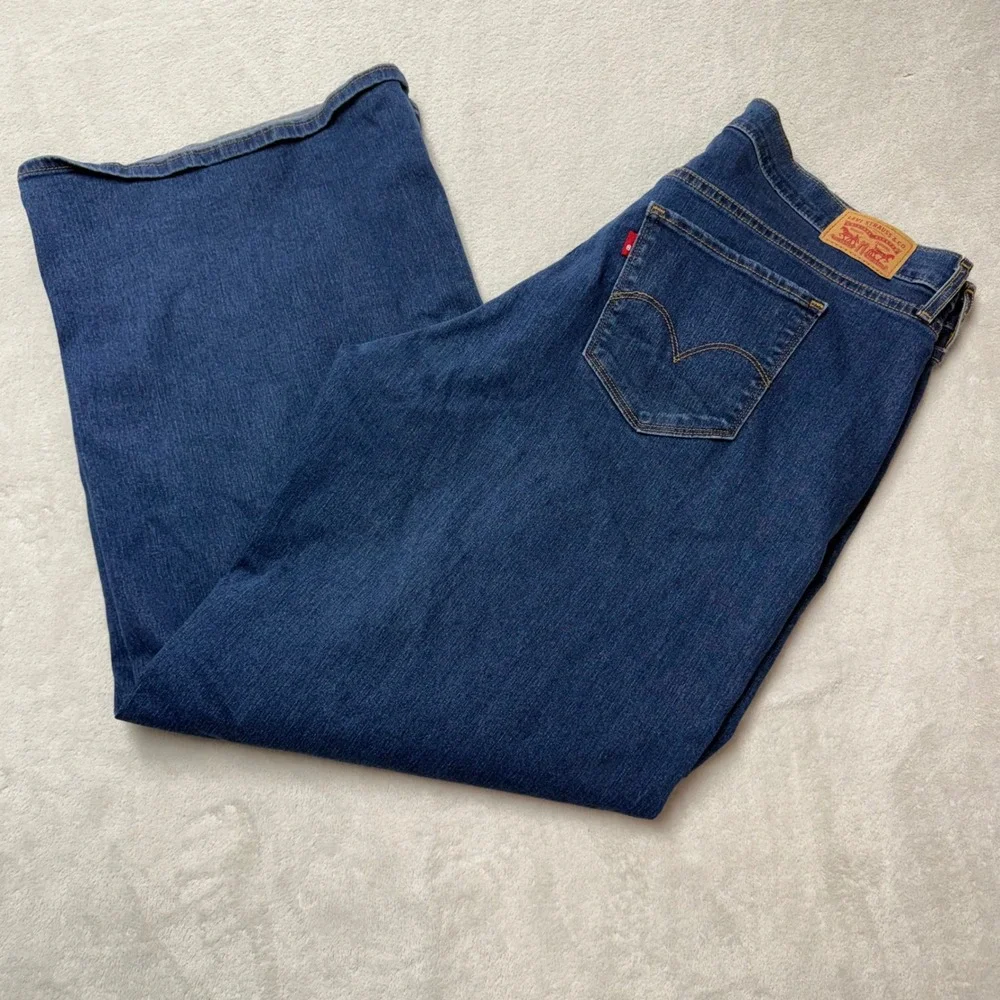 Levis 318 Shaping Wide Leg Jeans Womens 18W Medium Wash Denim Stretch 00337-0000
